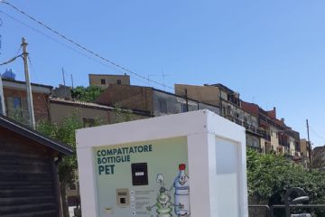 Avvio utilizzo Mangiaplastica di Piazza P. Pio